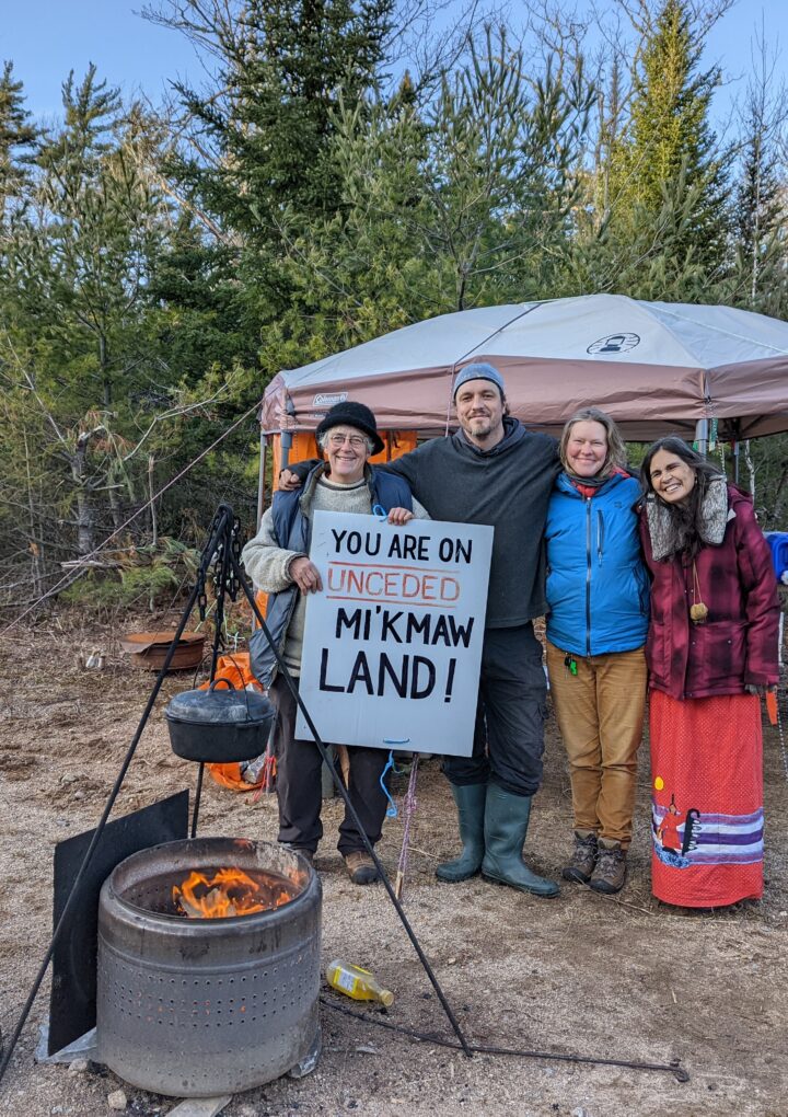 Logging blockade in Mi’kma’ki for climate justice and conservation